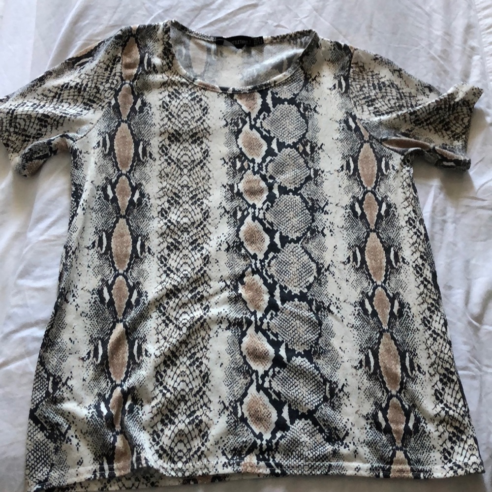 T shirt